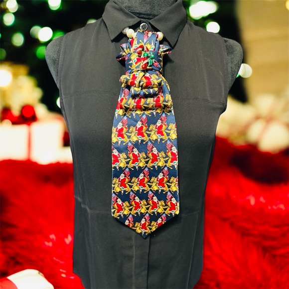 Hallmark Jewelry - Hallmark Festive Blue and Gold Necktie Necklace